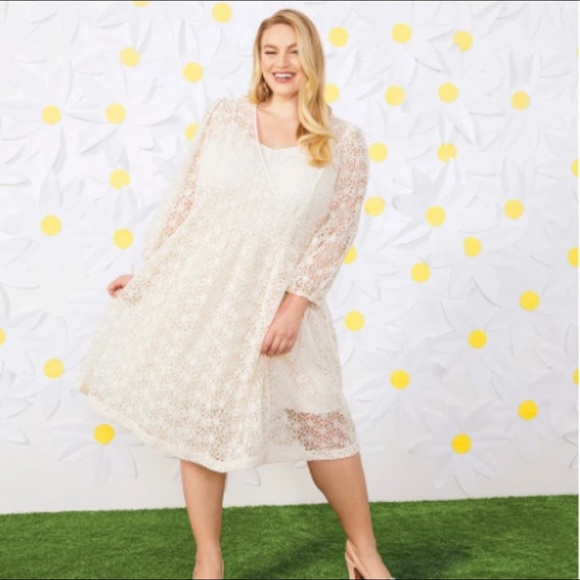 Modcloth Dresses & Skirts - ModCloth Magic in the Air Wrap Dress Size 1X New with Tags